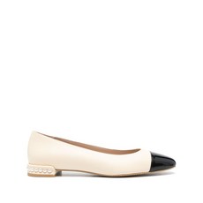 STUART WEITZMAN(스튜어트 와이츠먼) 펄 가죽 플랫 발레리나 슈즈