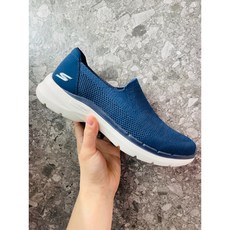 스케쳐스울트라고