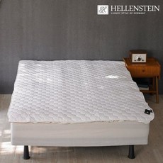 5c33fcee8352a9bc52673cf5a651eb8783e07596f2deef50c43d8cbb7d9c.jpg