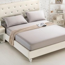 7a20c20a8736ee5ab7ac165bcce3c1d647e3c696a42b8fd159704ce47f74.jpg