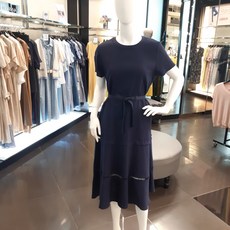 //상품명