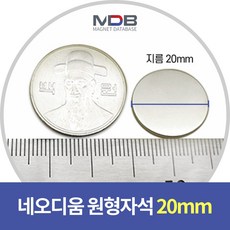 d4b8ff8cfa02f727d459dd010d9ef80393de710fb9a688298ddcf6dbd4bc.jpg