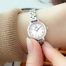 b5a76f315811a38dcea976bdaaf727e5bd27c168a66fcdde357e3195c1d3.jpg