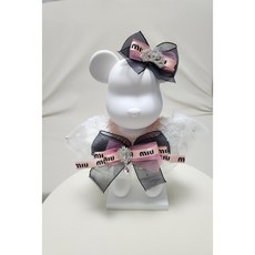 핸드메이드 흰둥이 케이프와 핀세트, 1개