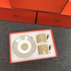 e4bf654e7101d5de7594871d2c59108d7d7b2e09d054c73803df8e7da6b4.jpg