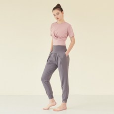 2f0429f6c1281206cfc5bafd82fcb46451496b5484eb7afefc9f6afb390e.jpg