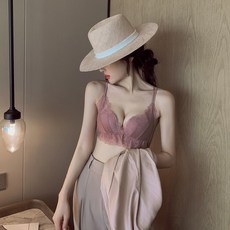 7c65bcd4a2524c6204e52f004a561b76a6b37f9afd5789d5fb9bc811f4c5.jpg