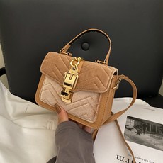f9fab99b7c3de6b6f03e0c6282cc48250b5ab6278d141d83fbdf12adf90d.jpg