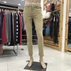 653fb0ab60b70163b9ff9b8d9d19600595fc9bdfdfce43ff640a93028ab5.jpg