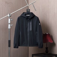 몽클레어바람막이남성