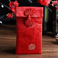 새해 경 사 는 만원 을 장 착하 여 경조 금 을 바 꿀 수 있 습 니 다. 경 리 는 개성 창의 결혼 부이 백 을 세로 로 겹 쳐 희 자 만 원 보 너 스 를 받 을 수 있 습 니 다.