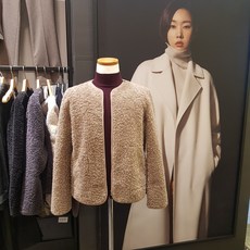 쉬즈미스 리버시블 뽀글이 루즈핏 무스탕 자켓형 점퍼
