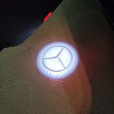 c835e2aad48bb030ebaab23a19524d9d8c4218c602729a2956cc6b98c263.jpg