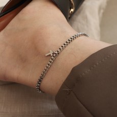 십자가매듭발찌