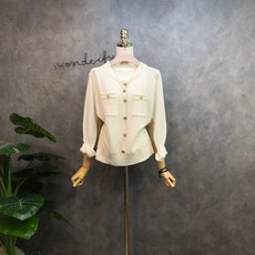 라임브릿지 버튼 스티치 라운드 니트