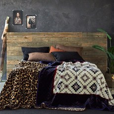 ad7af994dfd6694de545ce7d65d82a5be57e1cd390e169b1713ad820b656.jpg