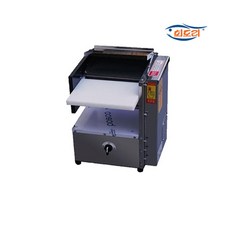 b0f0aadf4173927e110ba1fea40debd8de153f0c7604f7b2273cae61d8ee.jpg