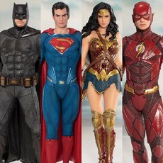 Kotobukiya 마블 영화 정의연맹 배트맨 슈퍼맨 원더우먼 피규어, 1배트맨