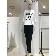 e5dcda0bb1226d13661711eeb41f89ee08189fc337fd8f24dc946fa66d0a.jpg
