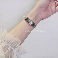 티타늄 남성 여성 타입 있음 개성 힙합 드렌드 스타일리쉬 코디