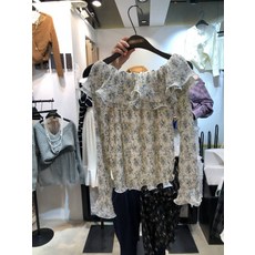 여아프릴블라우스