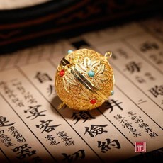 유색수제귀걸이