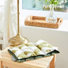 defbde6a6d447ab84cd4e080984b597a0a13ff44d6ac77f95ca8b3deaee3.jpg