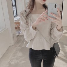 페플럼블라우스