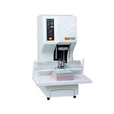 09e0949042571eb6a60a4e11145e6e9f5411ec58fd74a8c24e78557b8ff4.jpg