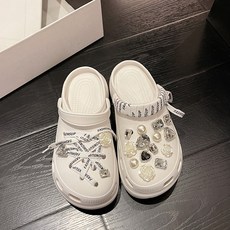 YAPOGI모래사장 밖 신다 두꺼운 바닥 밟다 똥 느낌 구멍 신발 여자 잘 어울리다 한국판 물 드릴 미끄럼 방지 패션 여름 잘 어울리다 시원한 슬리퍼