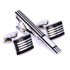 곰넥타이핀타이바