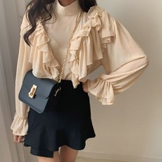 12f6779a8295847e235a1a2ef4c0ae7fc397cd48f07fa9d5852a7317b3f9.jpg