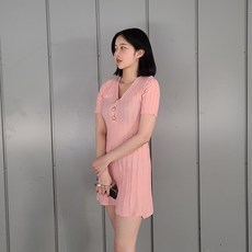 802e616ba708d2cc3a50077e8f3fb8a6c48d8681145e715961481ccffd85.jpg
