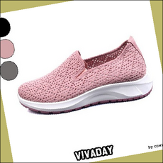 75a1cf80b27bda8461de504c849e93ab01dbb3a4778f8b6a7a5161107dba.png