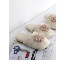 레이스실내화