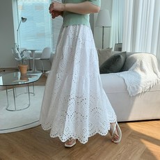 펀칭레이스스커트