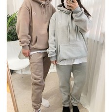 29a487d07c3aff41ef5fc8b8705a439a98d7bf17c78ed6decdfa3e9c0ef7.jpg