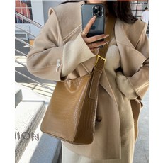 공작도시수애가방