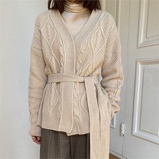 a9724a5a1458cbebcd56cfcaf21a9cc7d4237a8f619c203025ba4a72e356.jpg