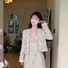 WAYMAKER 2025 라운드넥 베이지 트위드 트위드자켓 여성트위드자켓 여성정장자켓 하객룩