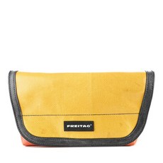 프라이탁아이패드파우치