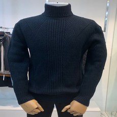 f839e0187d936d75578c3c55db276d08153d54d21b87f164bf221b41077d.jpg