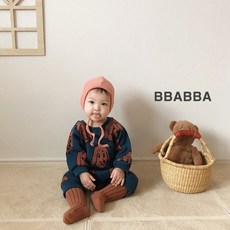 c9d15cf2481fc688391ff0c18f16f5f46b0db6e1e84aeb697d54f53878c1.jpg