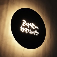 d3a8da71cb031cb68ff33663cff247b5ee13c8c4bdc6bf18e0c71970c4fd.jpg