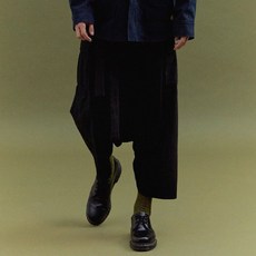 돌실나이남자옷