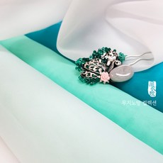 116bd28c1387176f1b0151b1de01a6cee4552c7838e5883ccf7e04a502ad.jpg