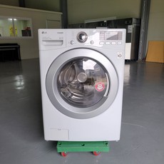 c06bcd9c745589439ba50e4140900f87868b47648c29c1304288ad130462.jpg