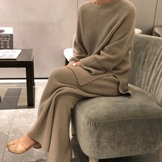 에밋 여성용 니트