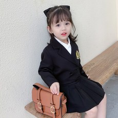 d8e2776c9ddec72c2f1cba5ecdbf54d51d8f2b13da5300dee767d5db64f5.jpg