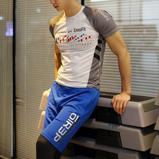 맨즈헬스위하준